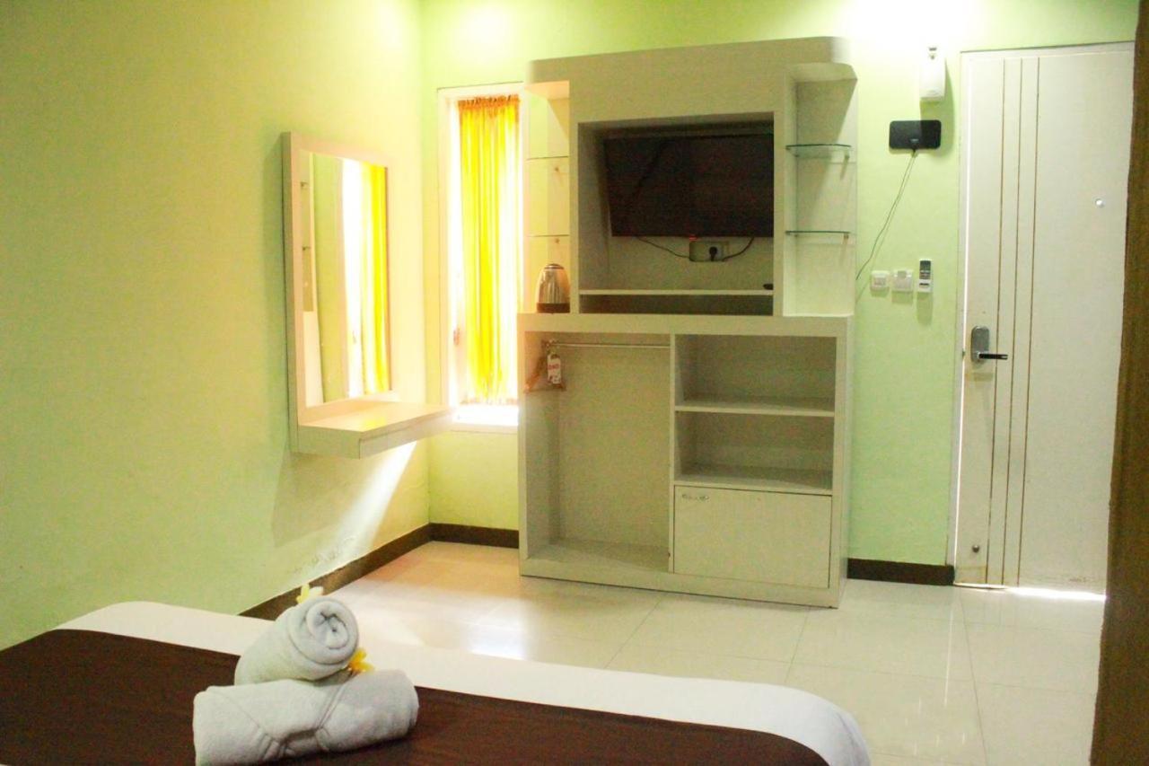 Dedy Beach Inn Kuta Lombok Extérieur photo